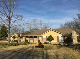 904 Cockrell Hill Rd, Ovilla, TX 75154