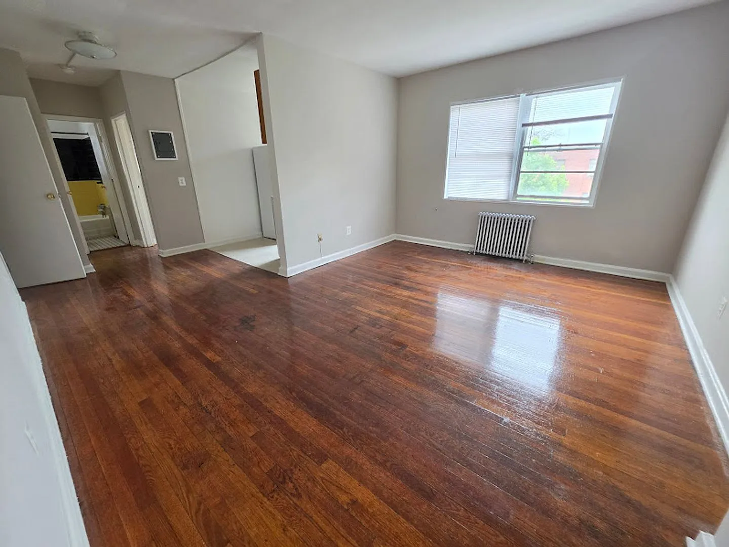 3393 Blaine St Ne — Photo 3