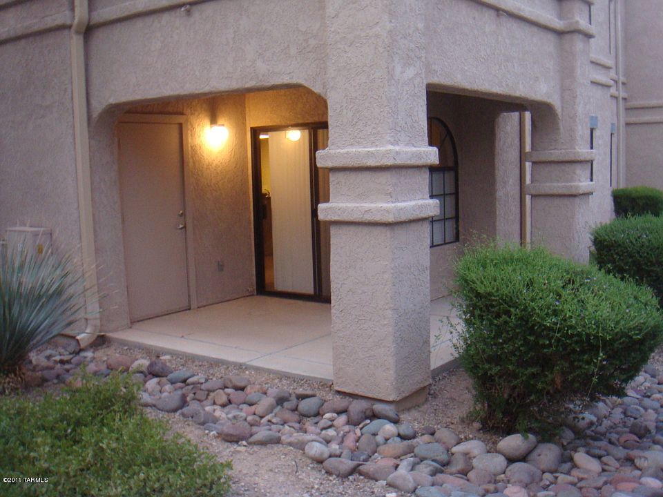 1st image of 101 S Players Club Dr APT 11104