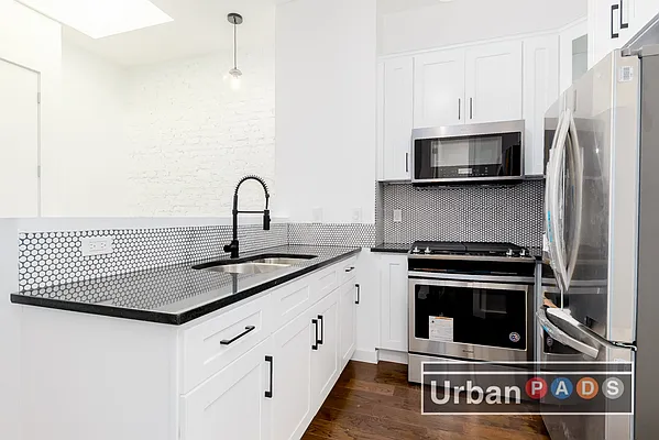 Rented by Urban Pads | media 7