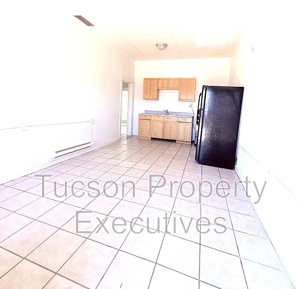19 W Veterans Blvd #6 — Photo 2