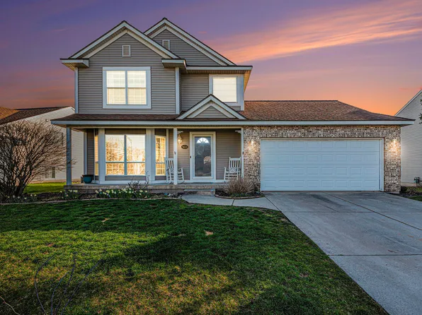 5638 E Grove Dr SE, Kentwood, MI 49512