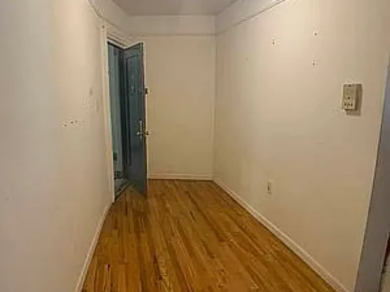 621 W 172nd St #22 — Photo 11