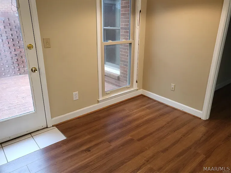 1516 Charleton Dr — Photo 13