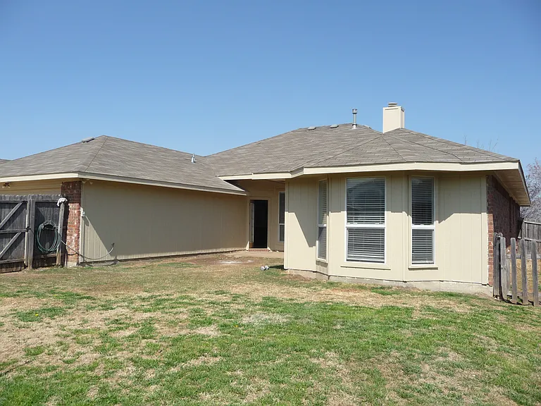 5601 Tulip Dr — Photo 24