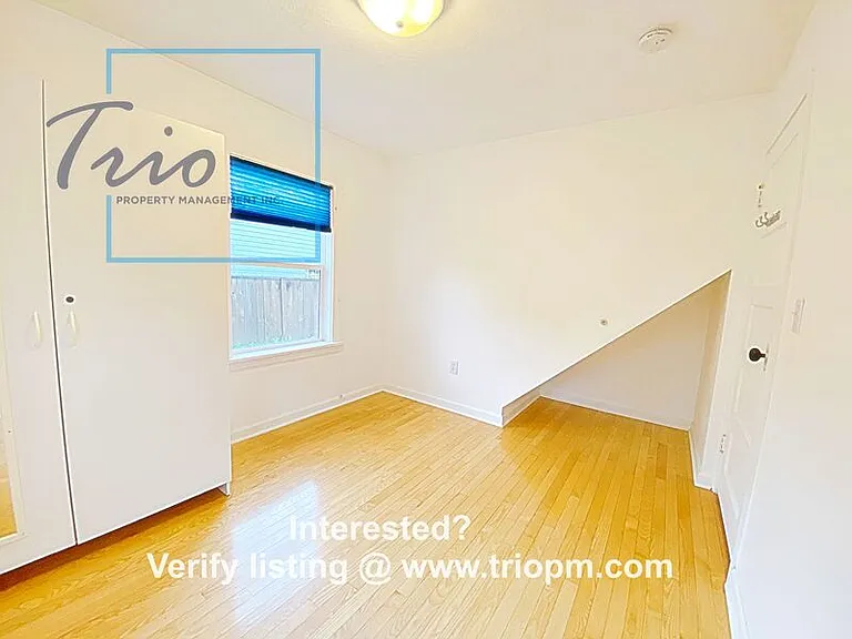 32738 E Mill St — Photo 10