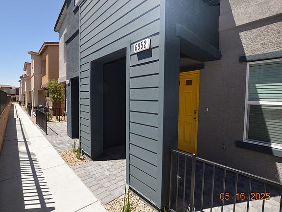 3rd image of 6952 Lynbridge St #1