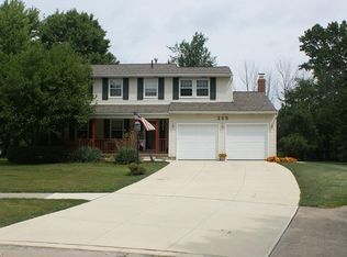 225 Glenwell Cir, Medina, OH 44256