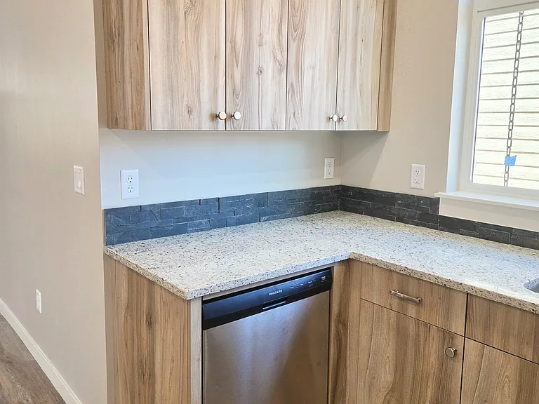 2977 N Maple Grove Rd — Photo 8