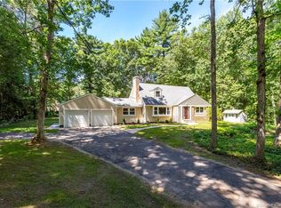 104 Moravia Rd, Avon, CT 06001