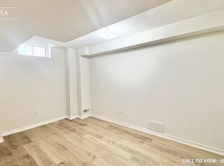 42 Macmillan Ave #2, Whitby, ON L1R 3H3