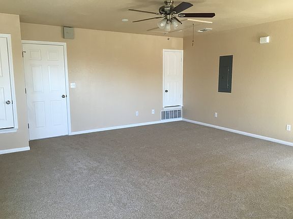 3rd image of 3701 Llano Estacado Ct