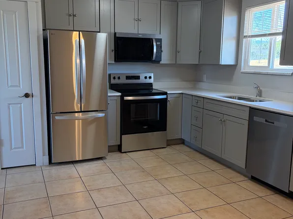 6088 S Trowbridge Way, Salt Lake City, UT 84118