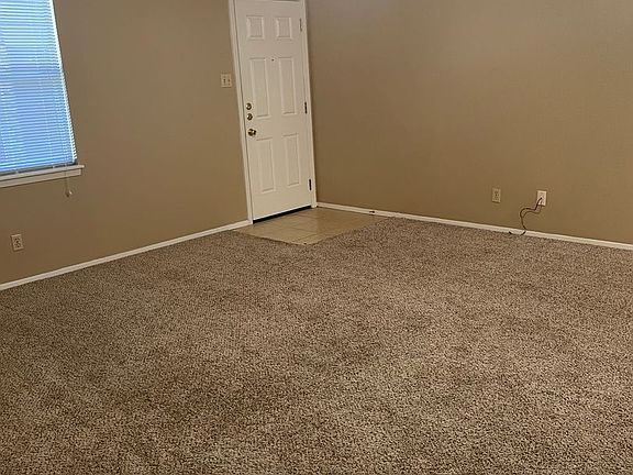 2nd image of 108 Pebble Creek Dr #1081