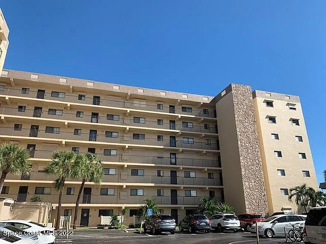 3170 N Atlantic Ave #203