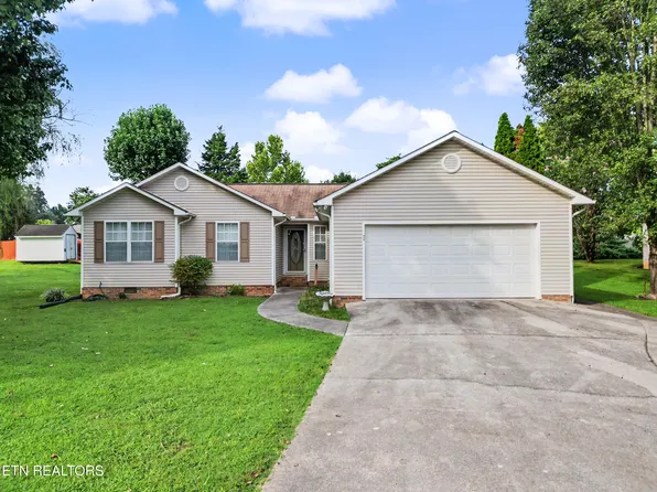 436 Ronjo Dr, Maryville, TN 37803