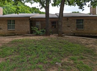 7516 Windhaven Rd, North Richland Hills, TX 76182