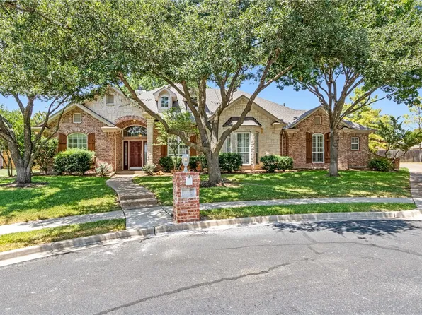 108 Cantor Ct, Woodway, TX 76712