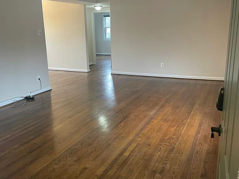 9422 Adelphi Rd #1 — Photo 1