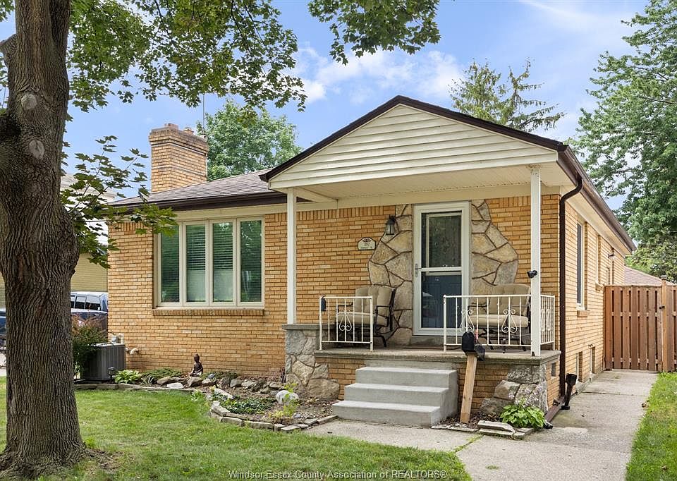 1st image of 287 Isabelle Pl
