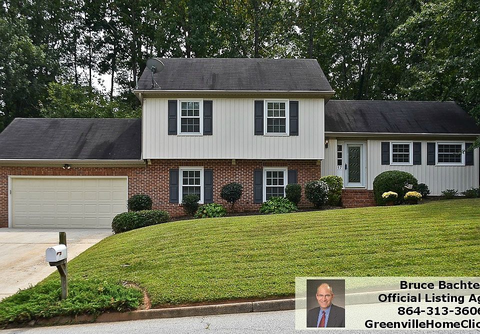 1st image of 17 Olde Orchard Ln