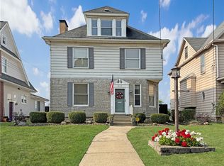 411 W Clayton St, New Castle, PA 16102