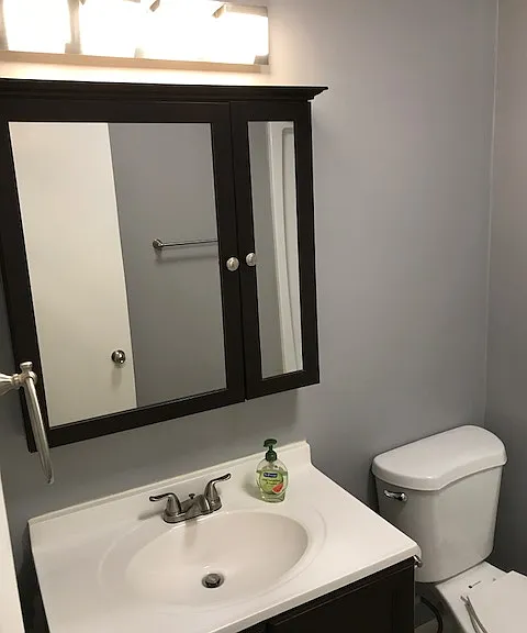 1057 Rankine Ave — Photo 4