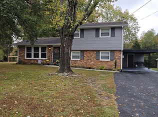 317 Lakeshore Dr, McMinnville, TN 37110