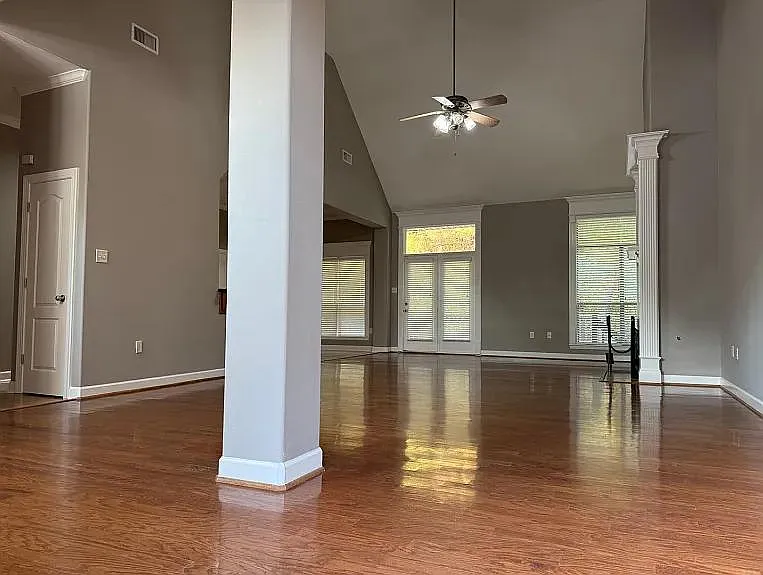 3200 Mossy Creek Dr — Photo 13