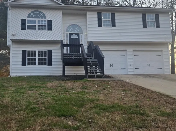 108 Taylors Ln, Carrollton, GA 30117