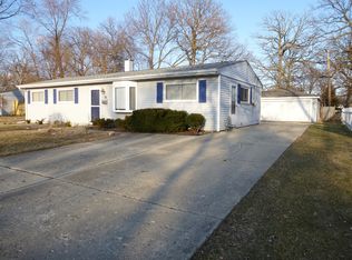 79 Sierra Rd, Montgomery, IL 60538