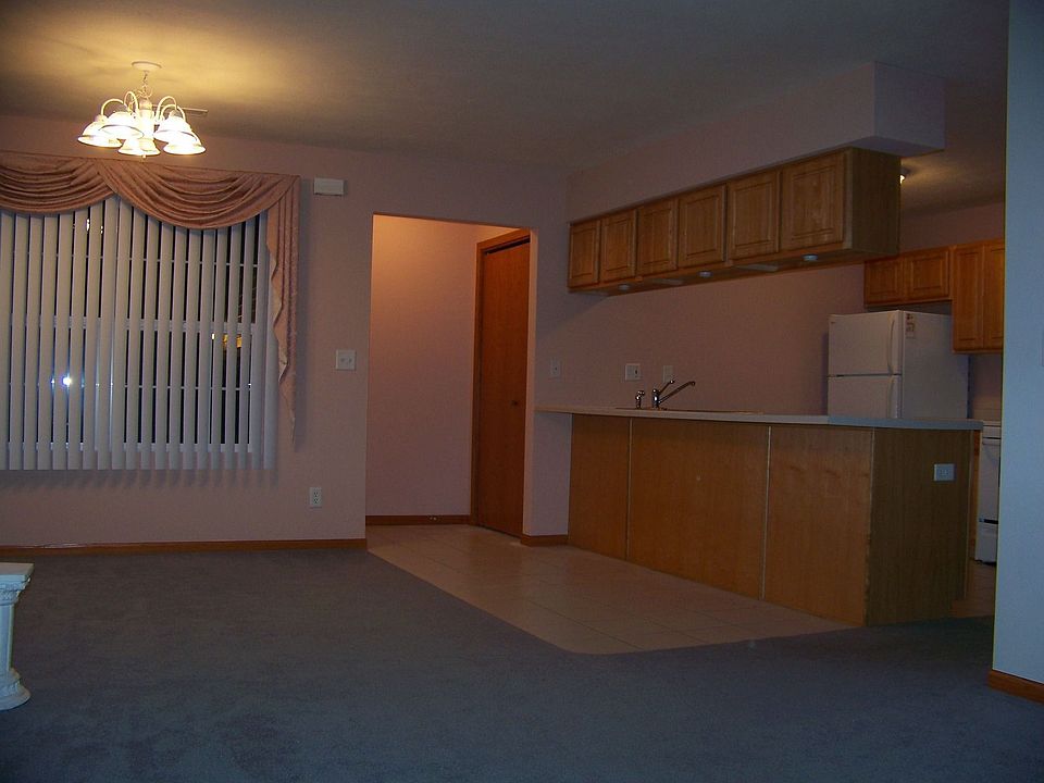 1st image of 7731 Creek Bnd