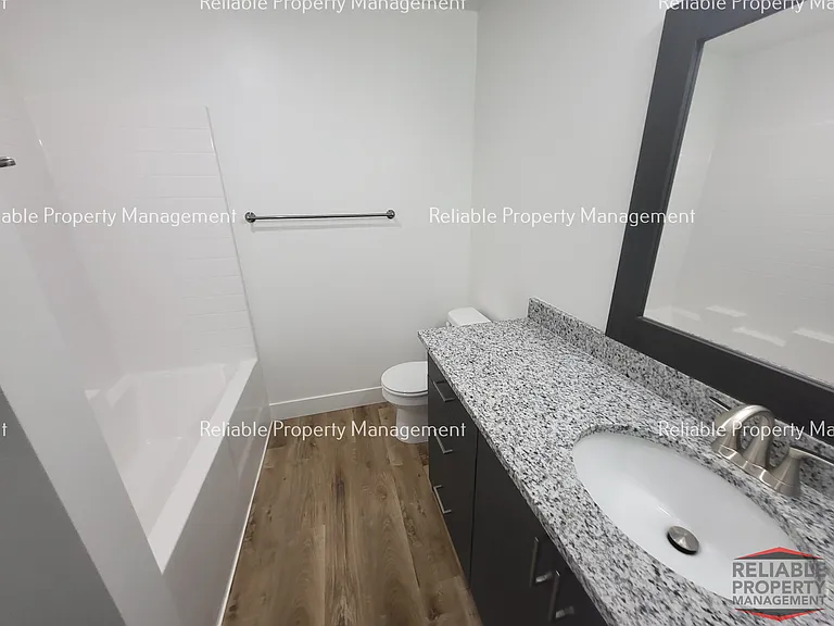 2015 Lawrence Ln #1502 — Photo 4