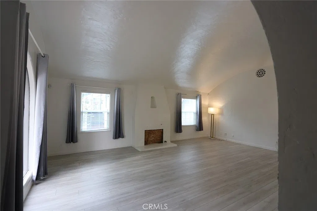 3 bed, 1459 sqft, $3,500 — Photo 4