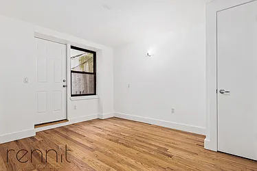 Rented by Rennit Inc.