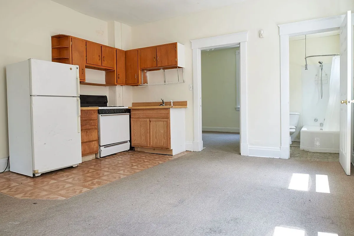 Building Photo - 2316 Chickasaw St #1