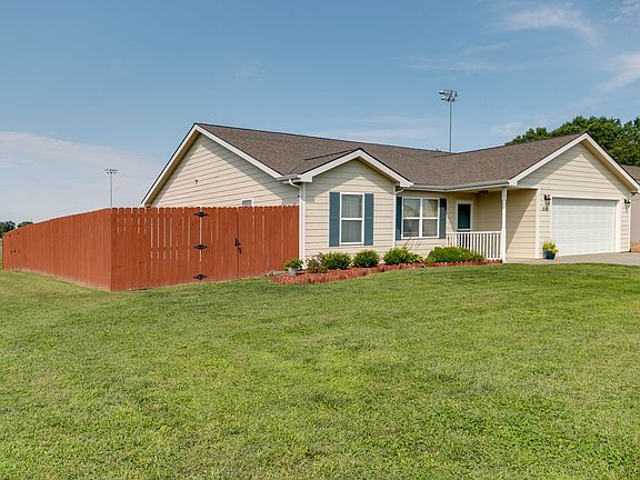 2nd image of 3128 Brookville West Dr
