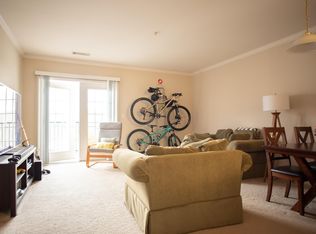 187 Ledgewood Rd APT 208, Groton, CT 06340