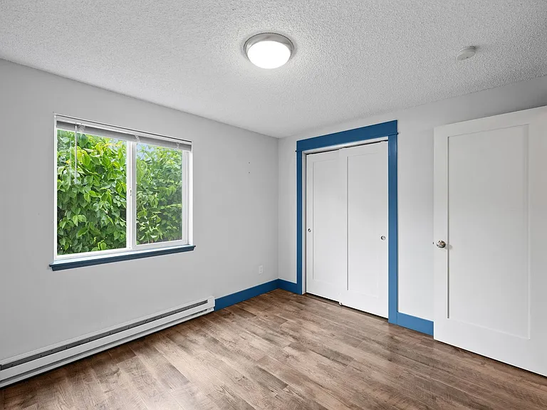 1521 N Bowdish Rd — Photo 18