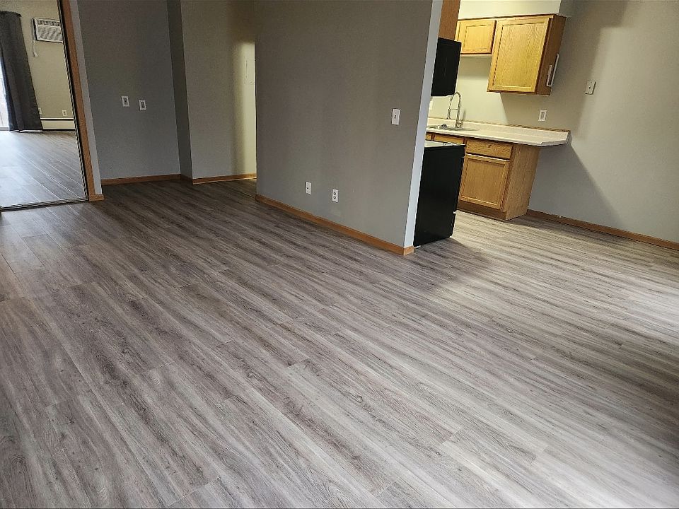 1st image of 739 11th Ave S APT 8