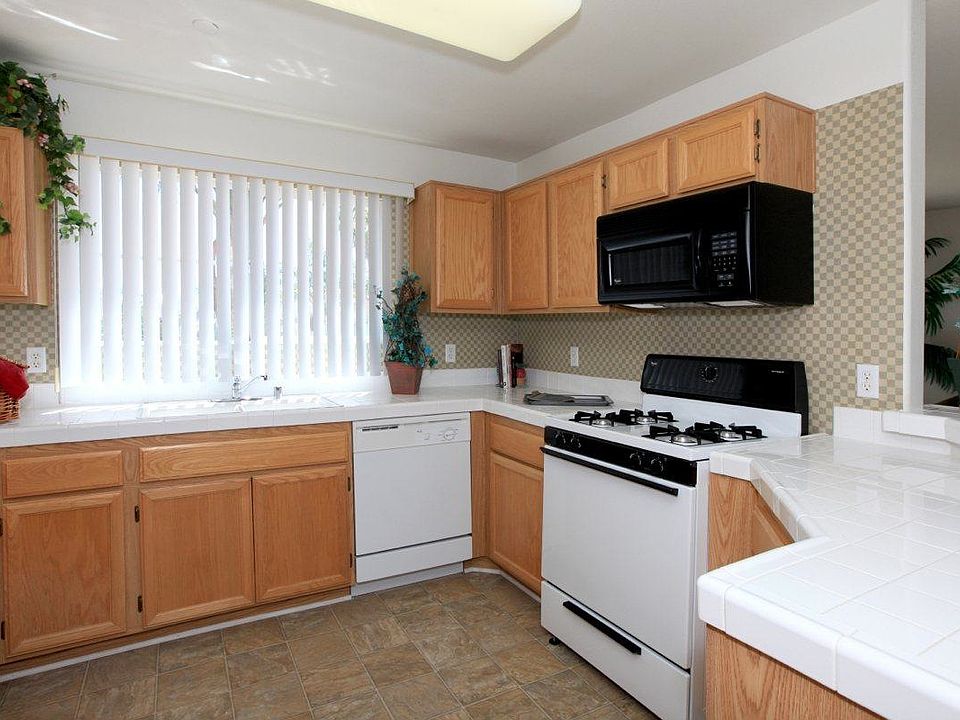 1st image of 18012 Annes Cir Unit 104