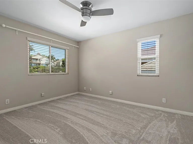 22481 Ivy Rdg — Photo 28