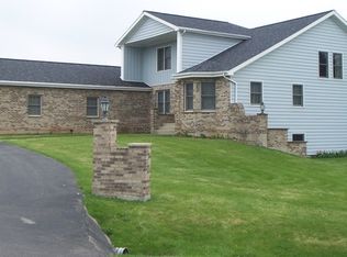 1707 Charnbrook Dr, Johnsburg, IL 60051