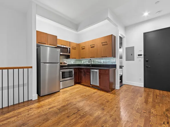 230 20th Street image 1 of 18