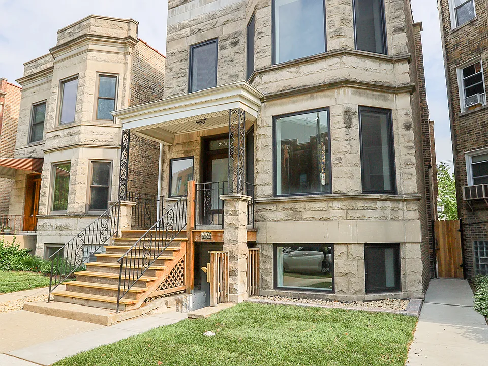 2230 W Wilson Ave #GW