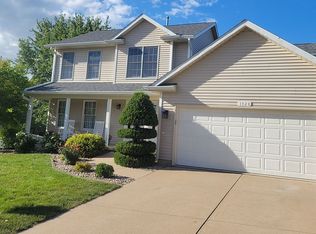 1328 W 51st St, Davenport, IA