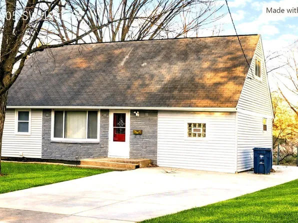 7305 SW 12th St, Des Moines, IA 50315
