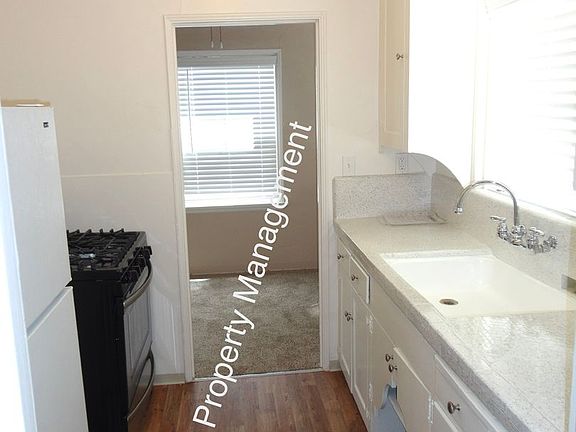 2nd image of 3958-3964 Illinois St #3962