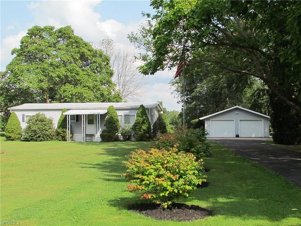 9862 Bryant Rd photo 1