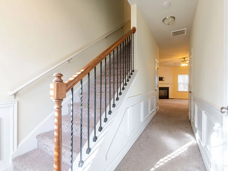 2408 Castle Keep Way — Photo 5